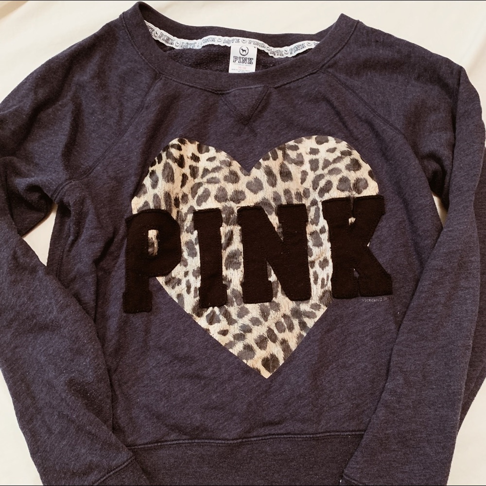 Victoria’s Secret PINK top w animal print heart